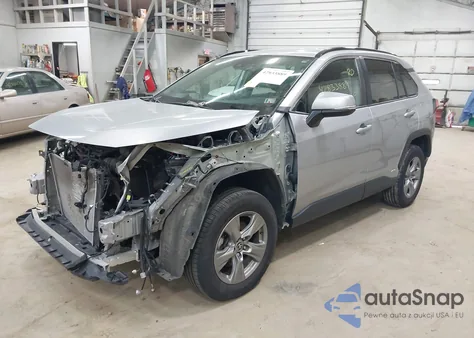2023 Toyota Rav4 Hybrid Xle z USA, uszkodzony, nr VIN 4T3RWRFV4PU082835